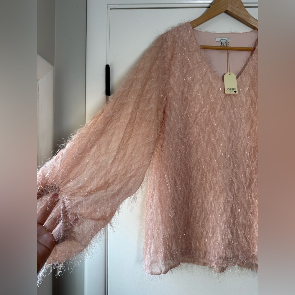 New! Jodifl Solid Pink Eyelash Tinsel Sweater V-Neck Long Sleeve Sparkle Large - Picture 7 of 11